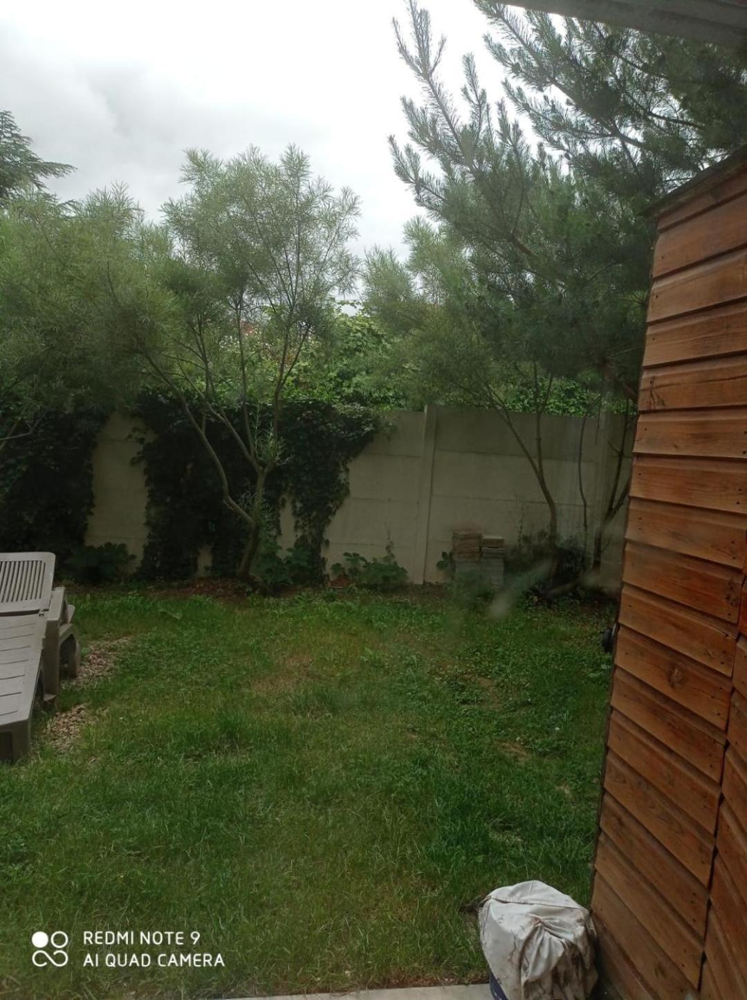 Tres Bel Appartement Avec Grand Jardin, Proche De Paris Vitry-sur-Seine Exteriör bild